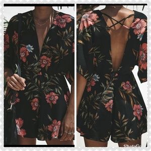 Floral open back short sleeve romper